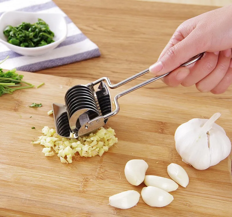 

Stainless steel household manual pressing machine multi-function rolling pin cutting device spice crusher