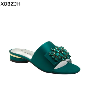 

Italian Brand Designer Flat sandals Women Shoes Luxury 2019 Summer Silk Green Party Open Toe Rhinestone Shoes woman Slippers