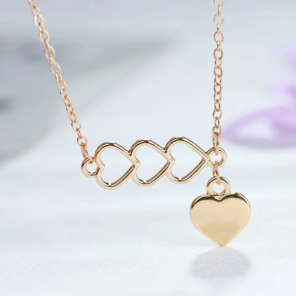 

Women Romantic Heart Pendant Necklace For Women Charm Cute And Romantic Handmade European Style Wedding Jewelry Female Rose Gold