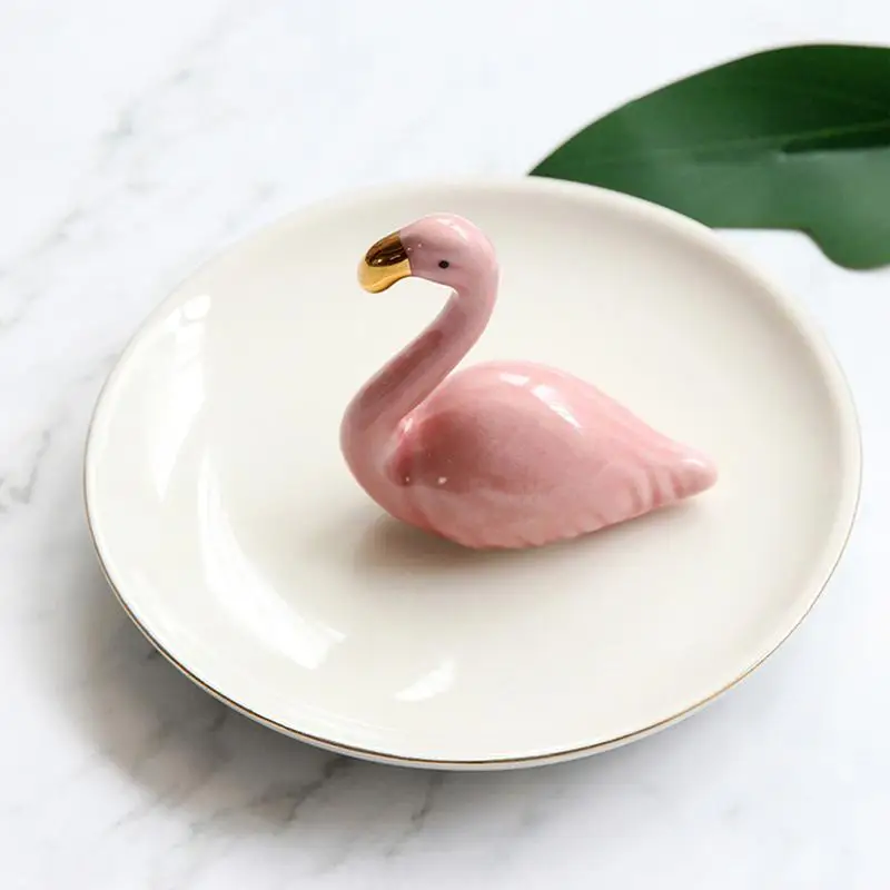 

2018 New Jewelry Plate Ornament Decoration European Flamingo Home Ceramic Tray Ring Jewelry Plate Storage Ornament
