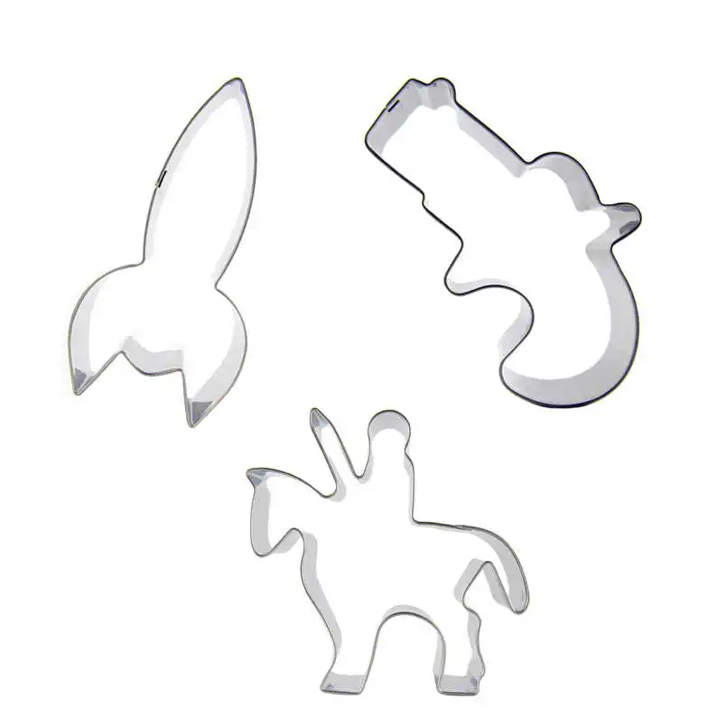 

Space Rocket, Pistol, Knights shaped 3 piece biscuit cutting molds, baking tools, cake decorating soft candy tools