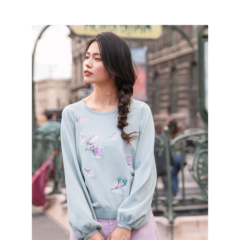 INMAN 2019 Spring Round Collar Embroidery Artistic Fresh Loose Style Lantern Sleeve Women Pullover Sweater