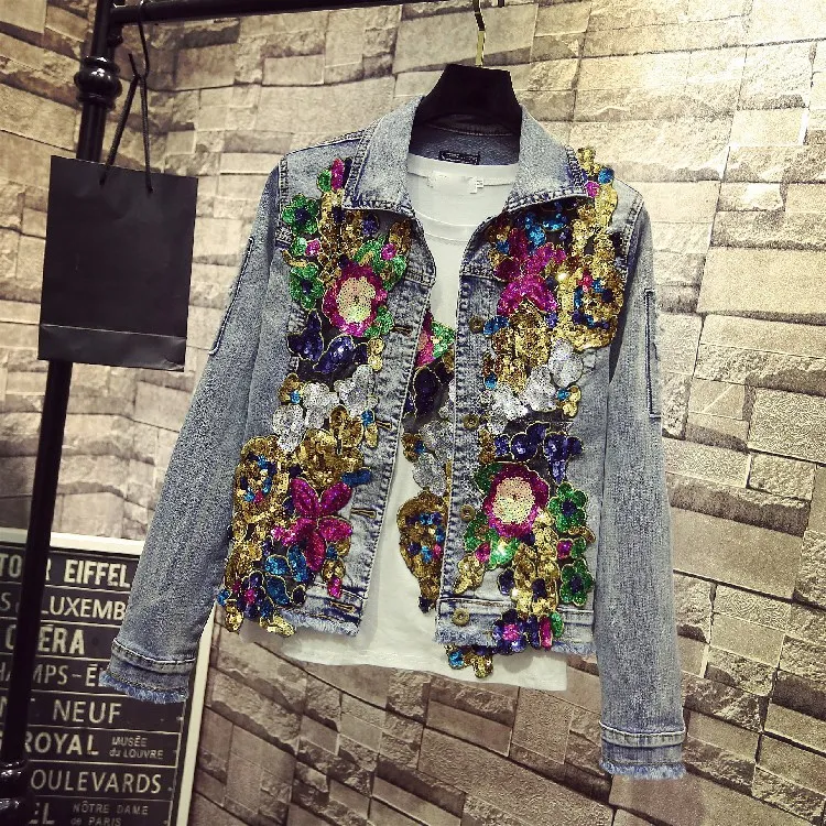 

Spring Women Embroidery Rose Floral Denim Jackets Short Beading Pearl Sequin Patch Epaulet Ripped Hole Bomber Jeans Jacket
