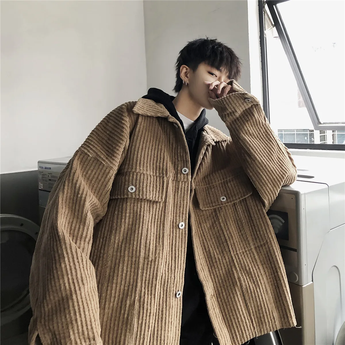 2019 Men's Corduroy Fabric Coats Streetwear Brand Bomber Jackets Fashion Outerwear Grey/red/khaki Color Windbreaker Size M-XL