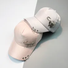 Корейское металлическое кольцо-булавка, кепка, Детская летняя модная индивидуальная подвеска, бейсболка Chaozhou, кепка s полны людей. Шапки