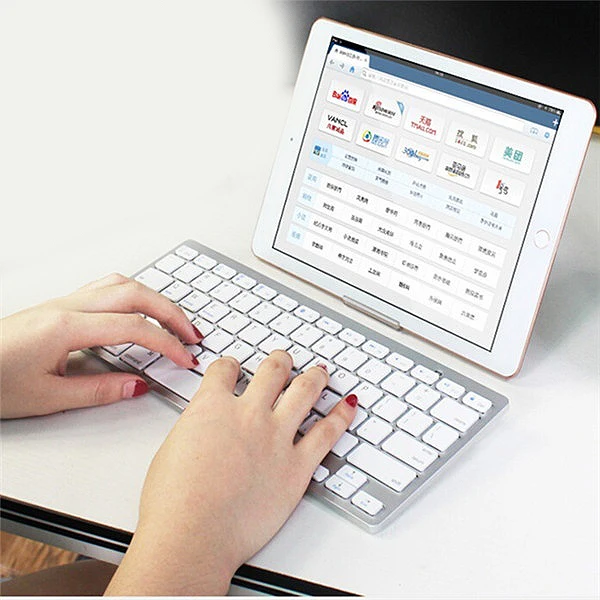 Портативная Bluetooth беспроводная клавиатура Chiclet Keys белая для iPad iPhone Macbook Android Tablet PC Windows IOS мини-клавиатура