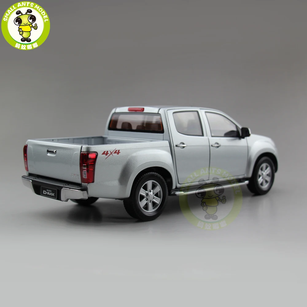 Коллекция 1/18 года модель ISUZU D MAX металлический автомобиль под давлением детская