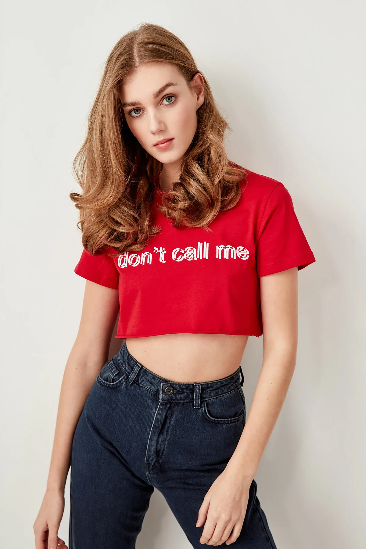 Trendyol трикотажные футболки с красным принтом Crop TWOSS19VG0088|Футболки| |