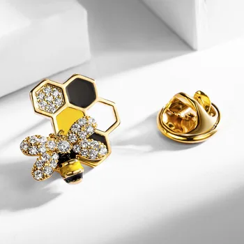 

Womens Fashion Cute Small Bee Enamel Pins Mens 2 Pieces Tiny CZ Delicate Honeycomb Buttons Brooches Lovely Lapel Pins Brooch Pin