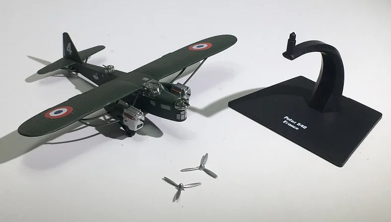 

IXO France World War II Alloy Bomber Model 1:144 Porters Potez540 Plastic Ornaments Toy Collection Gift Free Shipping