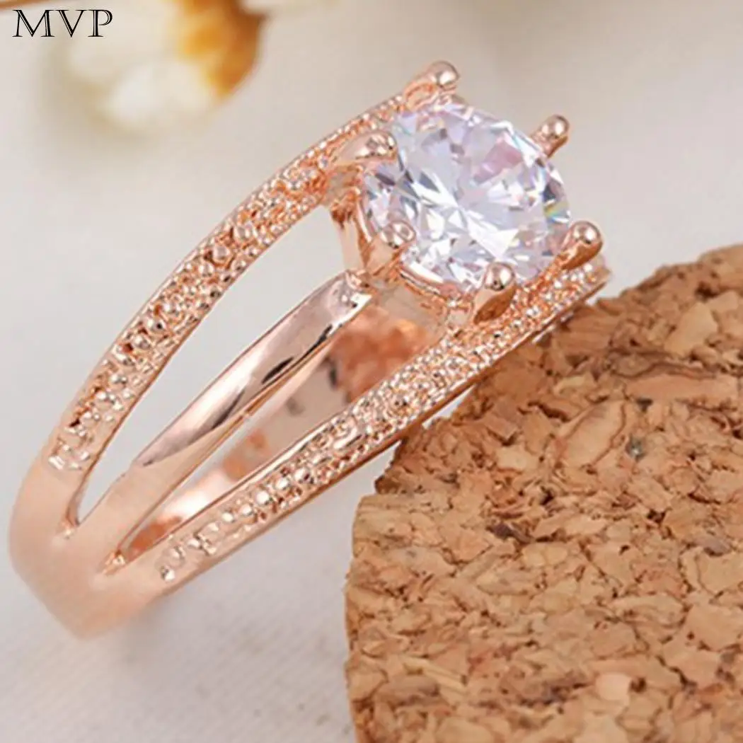 Women Fashion Personality Engagement Rhinestone Ring Wedding Jewelry Rose Gold Gift