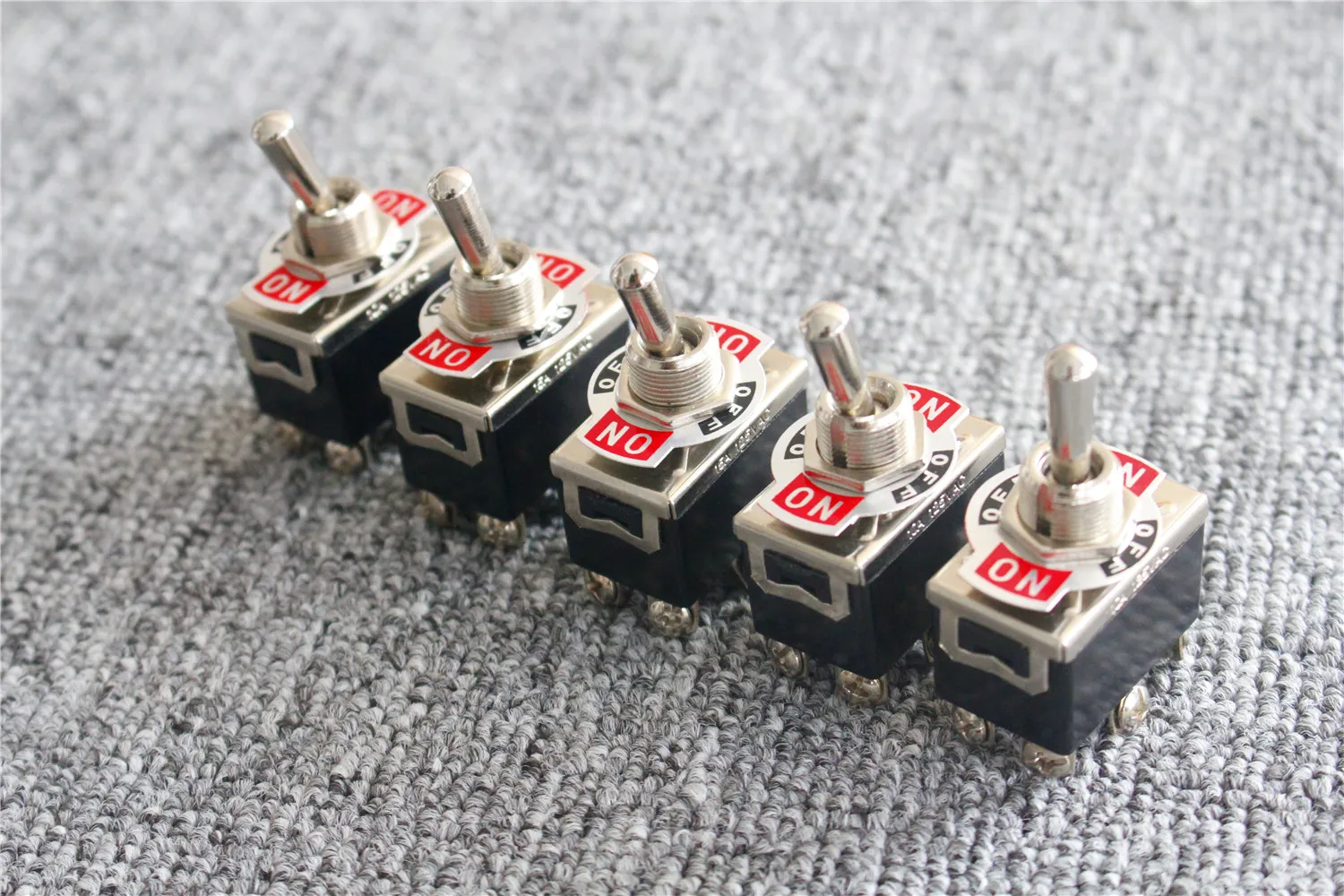 

US Shipping Heavy Duty 20A 125V DPDT 2 Pole Double Throw 6 Terminal On/Off/On Toggle Switch