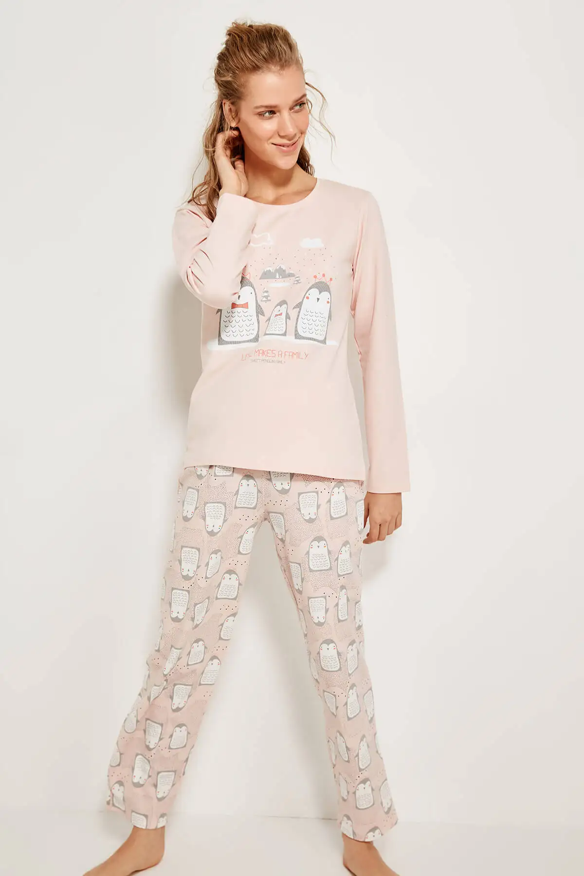 Trendyol Textured Powder Penguin Pajamas Team THMAW19YN0476in Pajama