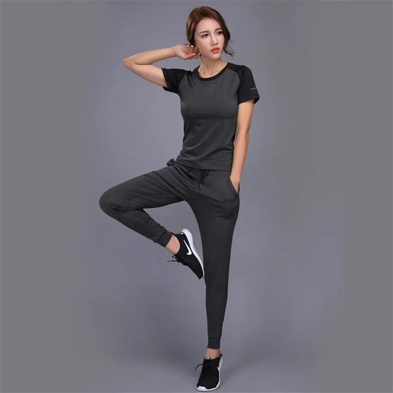 

Women's Running Sports Suits Jogging Clothes Gym Workout Fitness Training Yoga Clothing T-shirts+pants Athletic Clothes Suits
