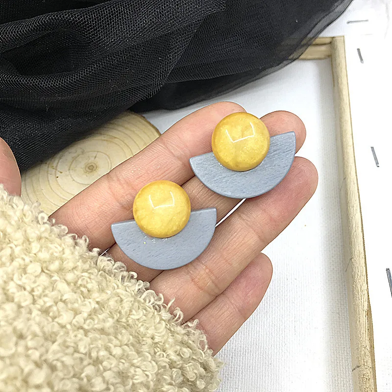 UJBOX модные полукруглые деревянные серьги женские серьги-гвоздики с эпоксидной смолой милые маленькие серьги на свадебную вечеринку для девочек оптом