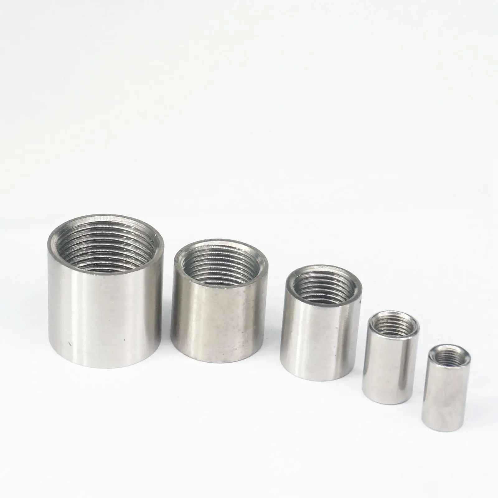 

1/8" 1/4" 3/8" 1/2" 3/4" BSPP Female Thread 304 Stainless Steel Pipe Fitting Full Socket Round Connector for Water Oil Air