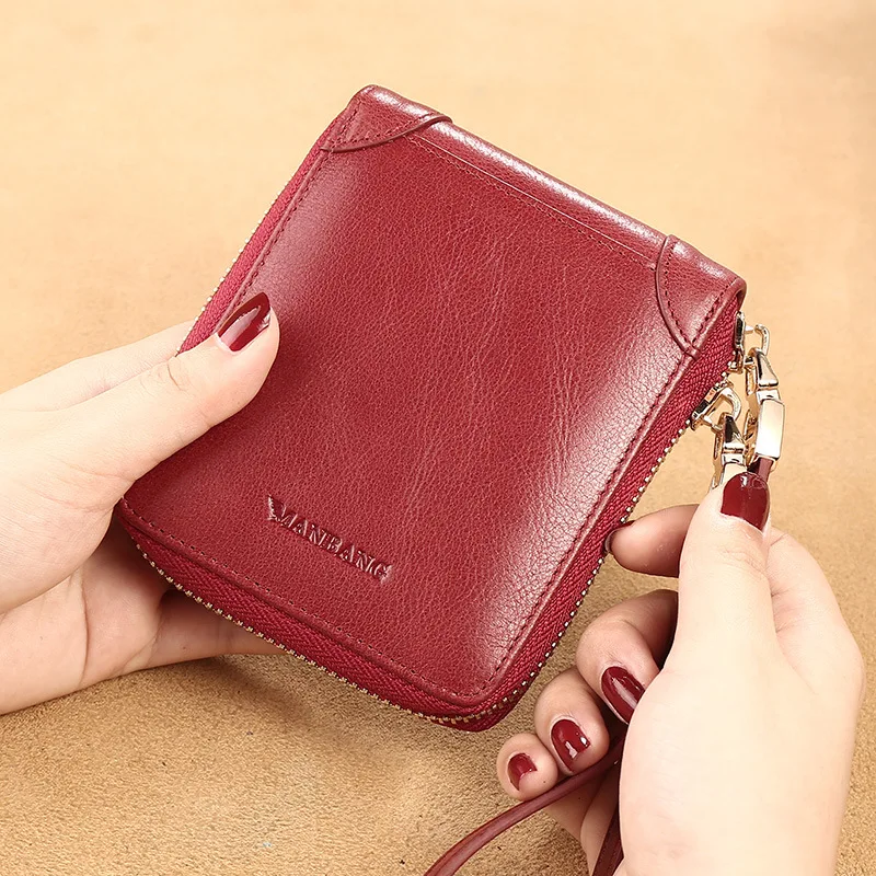 

Ladies Short Wallet Women's First Layer Leather Zipper Retro Wallet Cross Section Hand Strap Multi-Function Wallet