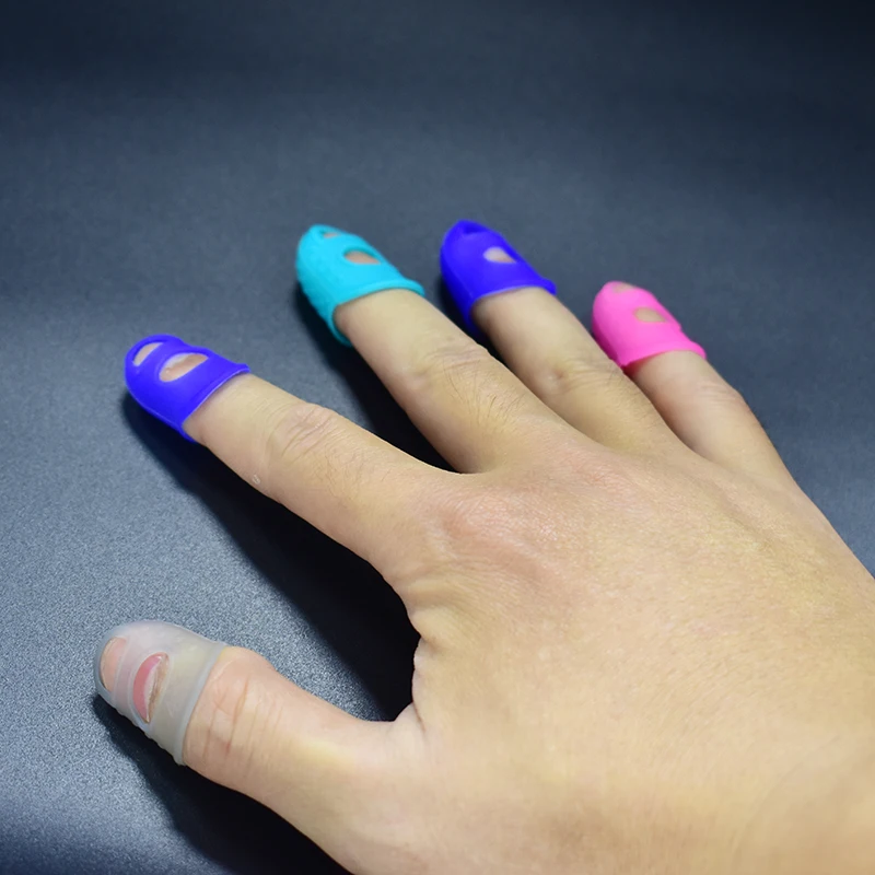 

5pcs Silicone Guitar Thumb Finger Picks Protector Plectrum Fingertip Thimble Finger Guard Safety Protect Caps Colors Random Free