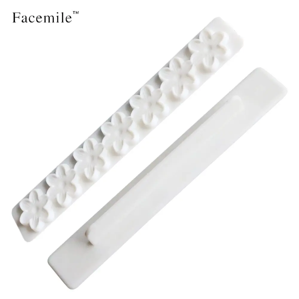 

2Pcs Cake Fondant Straight Frill Cutting Mold Cutter Sugar Fondant Cake Tools Edge Embosser Mould Baking Tools