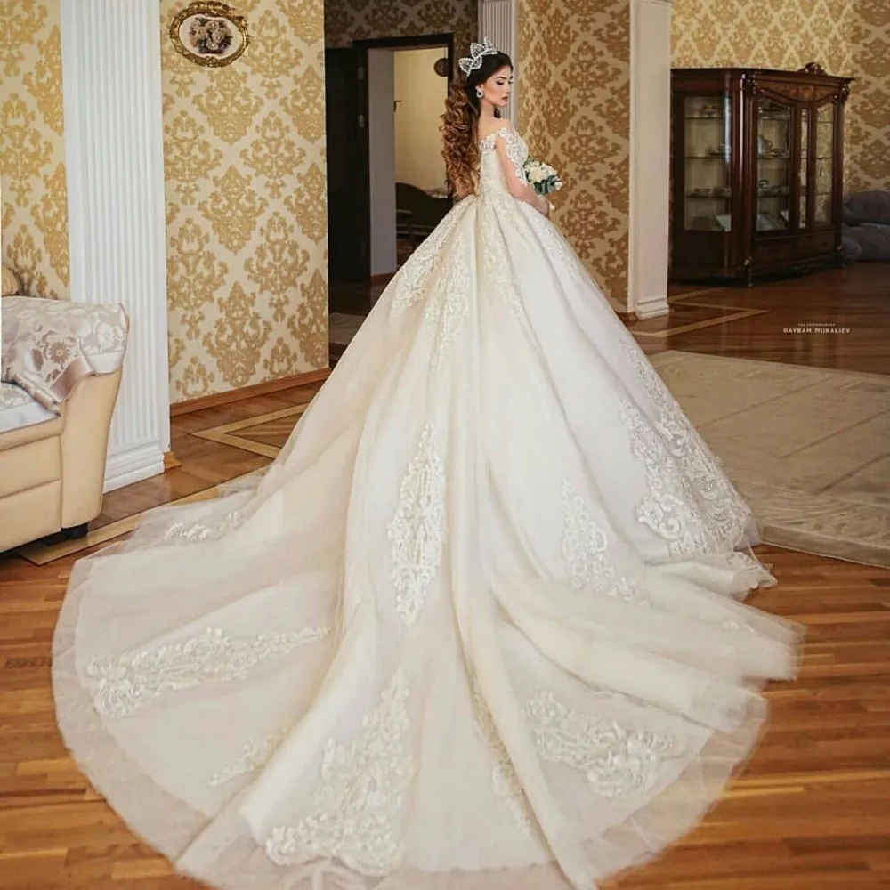 

Saudi Arabia Turkey Women Ball Gown Hand Made Wedding Gown lace Appliques Wedding dress Bridal dress Vestido De Noiva