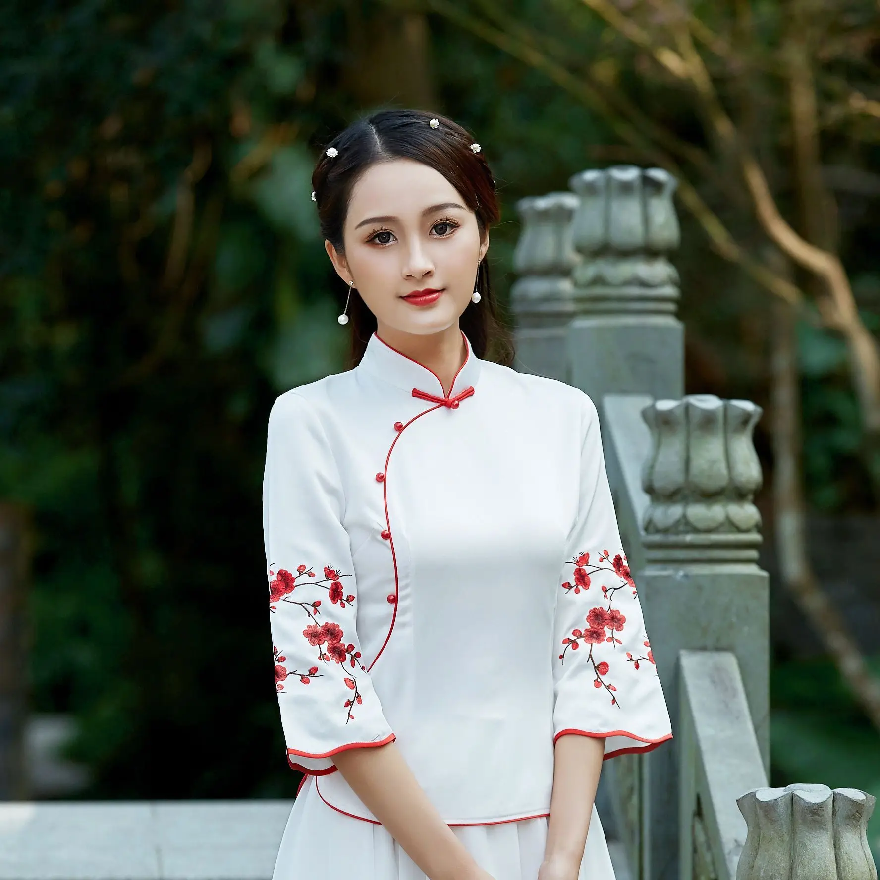 Розовые топы китайские рубашки Qipao Цветочная вышивка Guzheng Национальная таможня