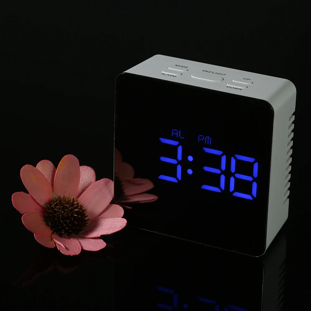 

Digital LED Mirror Clock 12H/24H Alarm and Snooze Function °C/°F Indoor Thermometer Adjustable LED Luminance