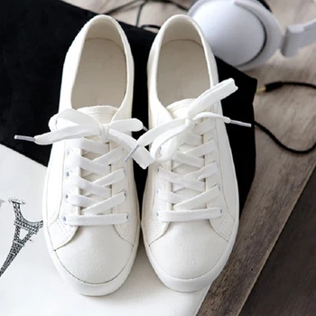 

Fashion Women Canvas Shoes Breathable Walking Sport Shoes Ladies Spring Autumn White Leisure Cloth Shoes Casual Sneakers
