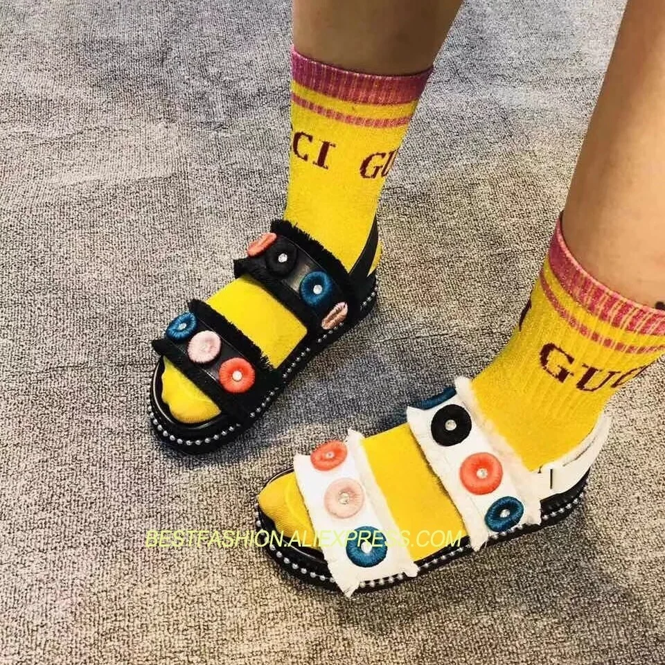 

Hot Woman Casual Flats Platform Hook & Loop Leather Sandals Design Woman Cozy Waterproof Fringe Sandals Woman Flats S