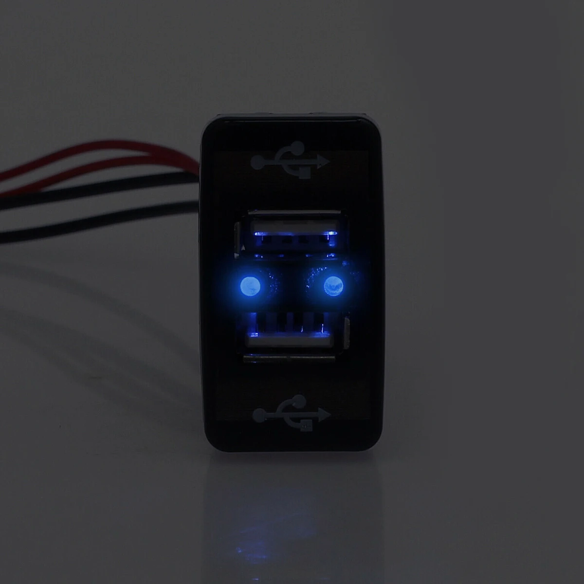 12 В двойной USB порт автомобильное USB зарядное устройство 2 порта зарядное устройство переходник для Toyota для большинства мобильных телефонов ... 12 В двойной USB порт автомобильное USB зарядное устройство 2 порта зарядное устройство переходник для Toyota для большинства мобильных телефонов ...