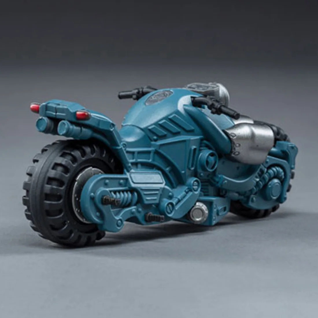 

1/25 Scale Male Action Figure Accessories 3D Assembling Moto Model Toy Set for Movable Soilder Figure Decoration Birthday Gift