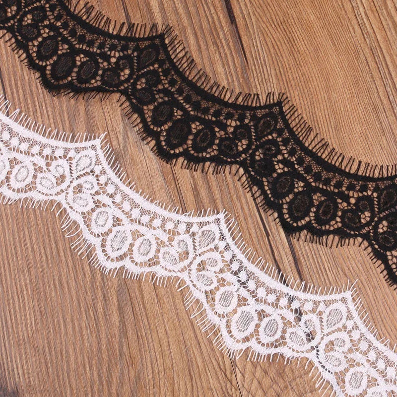 

3Meter Beautiful Lace Fabric Appliques 7CM Wide Black White Lace Ribbon Sewing Accessories Diy Clothing Wedding Party Decoration