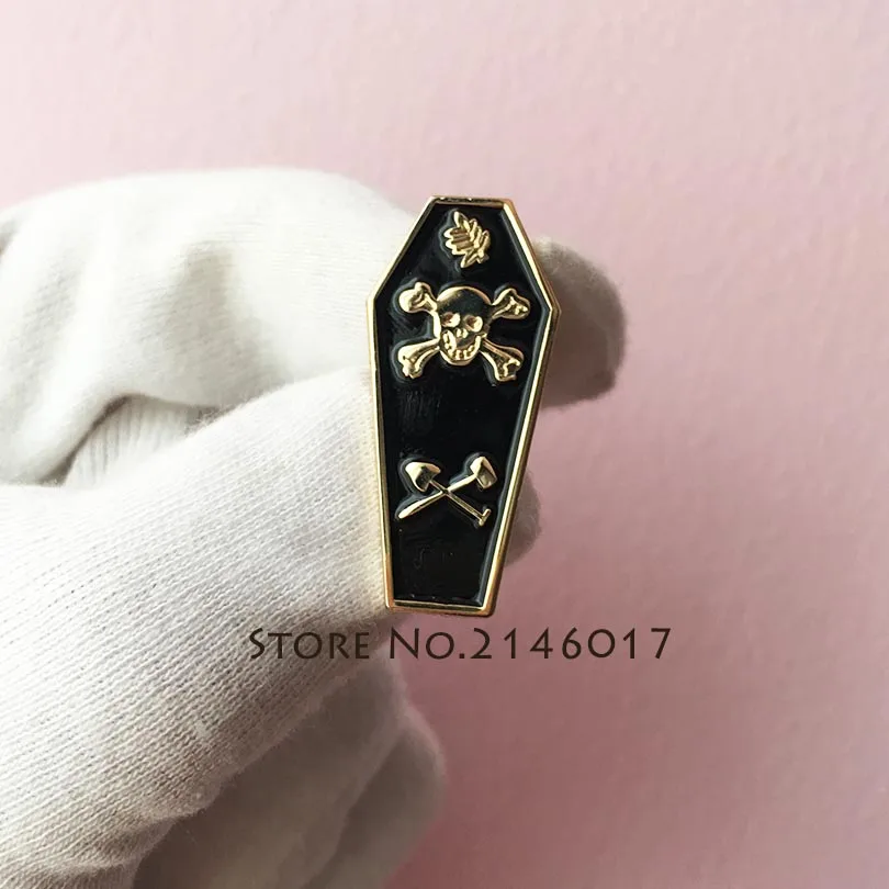 

Masonic Coffin Pin and Brooch Master Mason Tracing Board Freemason Skull Akasha Leaf Acacia Sprig Lapel Pins Enamel Metal Badge