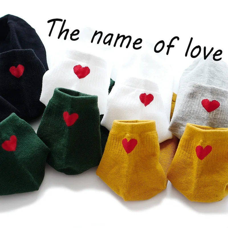 

2017 Autumn Red Love Women Cotton Socks Cute Heart On Heel Harajuku Socks 5 Colors Fresh Girls Warm Winter Socks