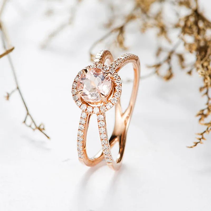 

Huitan Elegant Solitaire Ring with Round Cutting Champagne CZ Prong Setting Best Christmas New Year Gift Rings for Girlfriend