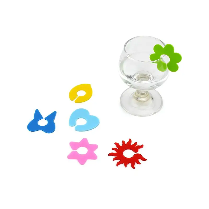 

6pcs Silicone Wine Glass Marker Colorful Petals Design Sticker Sucker Mark Glass Identification Perfect for Party (Random Color)