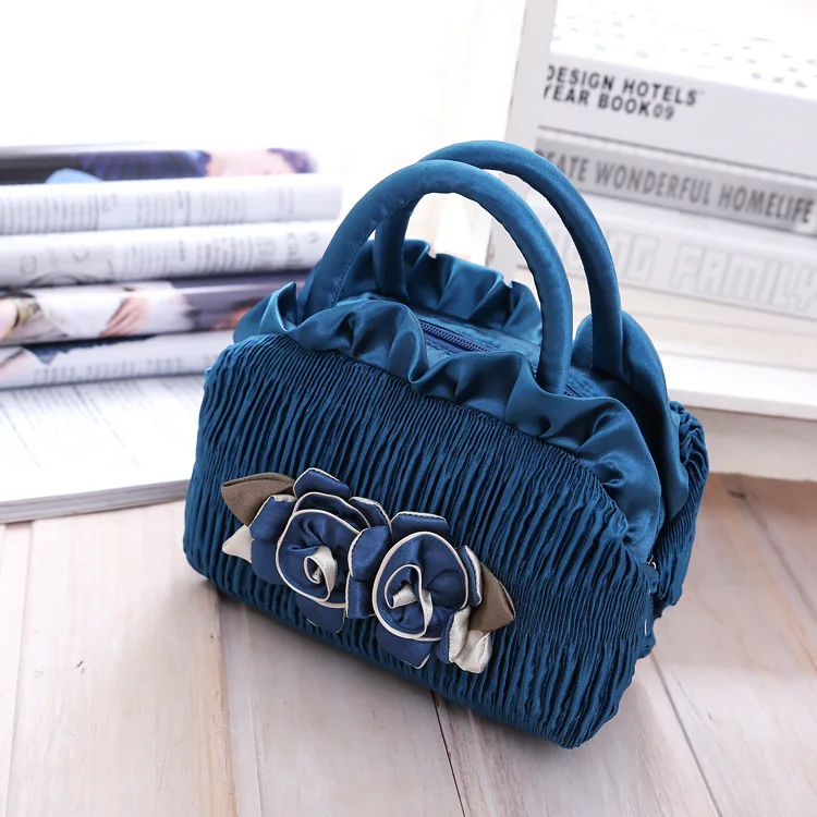 

2019 New Pattern Mom Tide Small Handbag Canvas Lace Woman Handbags Mobile Phone Bag Small Flower Evening Bags Messenger Totes