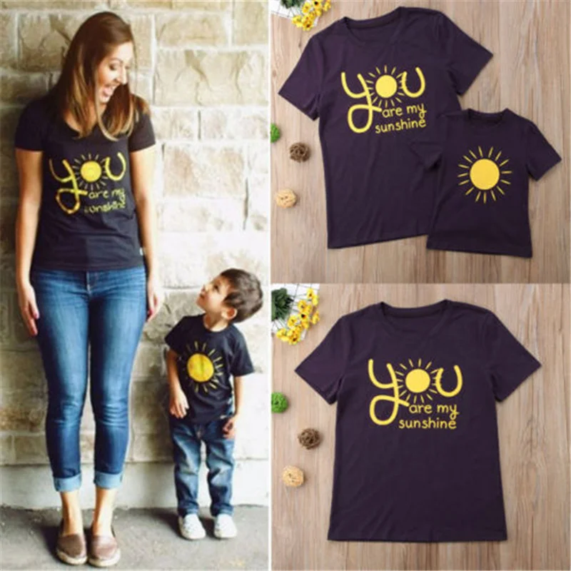 

2019 Summer Mom Kids Boys Girls Clothes Family Matching Outfits T-shirt Tee Tops Mon And Kid Clothes Set Family Casual Costume