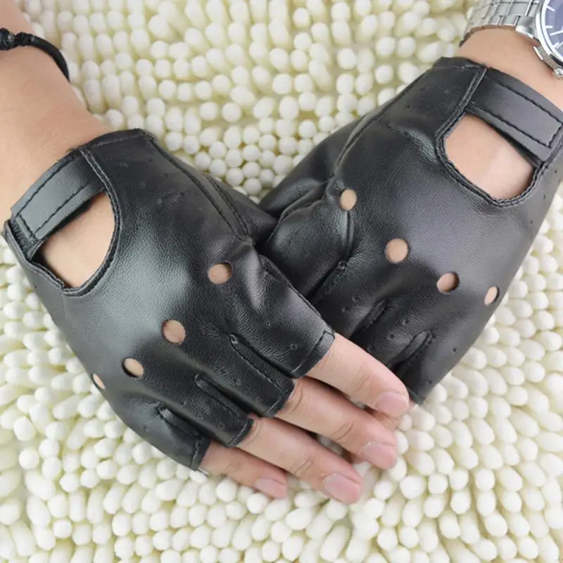 

Women Fashion Cool PU Leather Black Gloves Fingerless Half Finger Driving Gloves