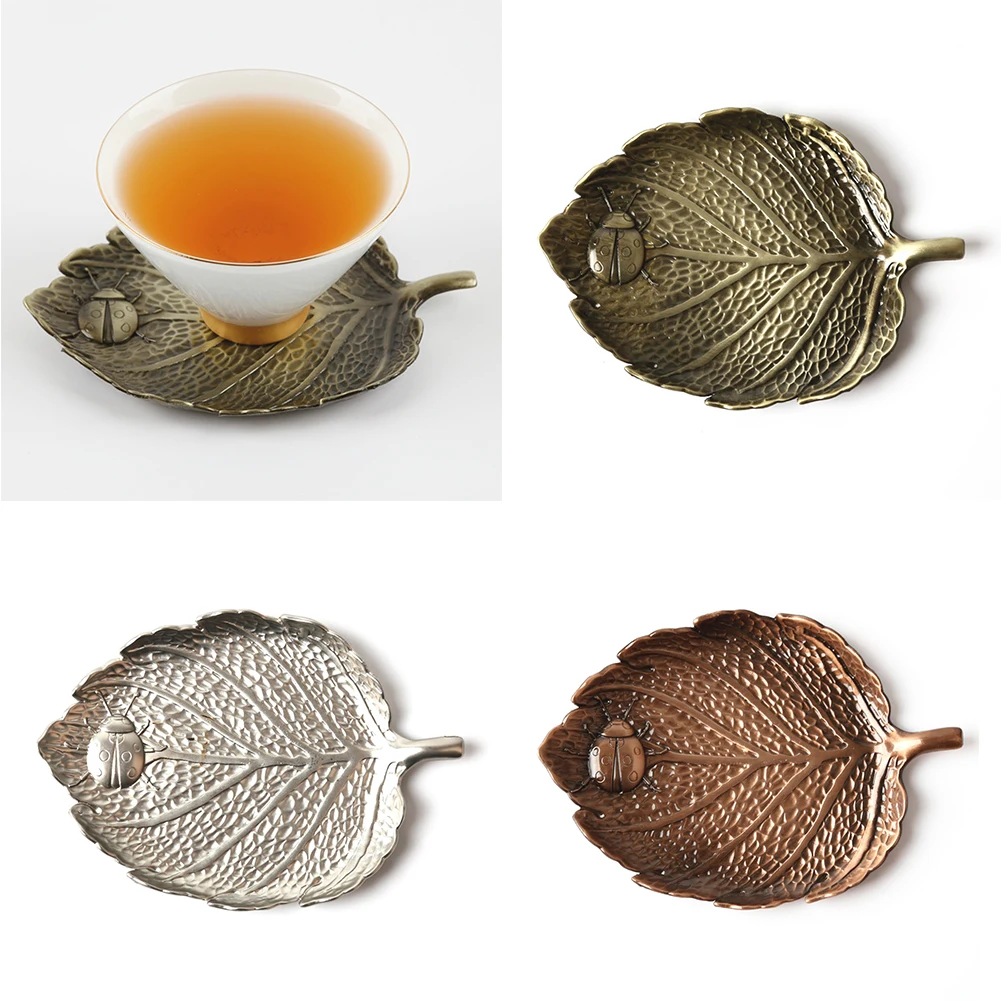 

Coffee Office Desk Vintage Teacup Heat Insulation Cup Pad Coaster Trays Maple Leaf Simple Anti Slip