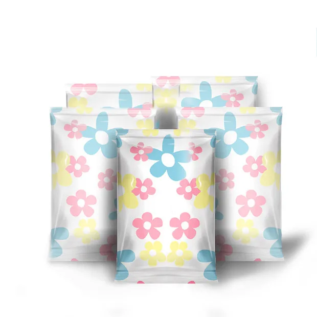 

Useful Thickened Vacuum Storage Bag Vacuum Compressed Bag with Hand Pump Reusable Blanket Clothes Quilt Storage Bag Organizer