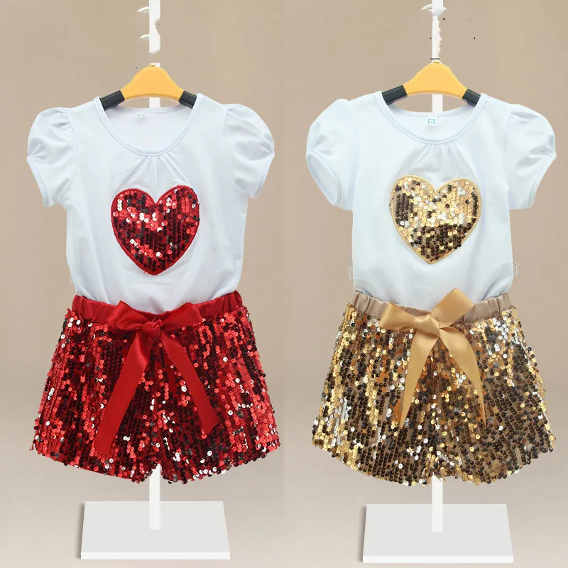 

2PCS Kids Baby Girls Sequined Heart Pattern T-Shirt Tops Bowknot Bow Short Pants Bling Bling Shiny Hot Outfit Sets Clothes 2-11T