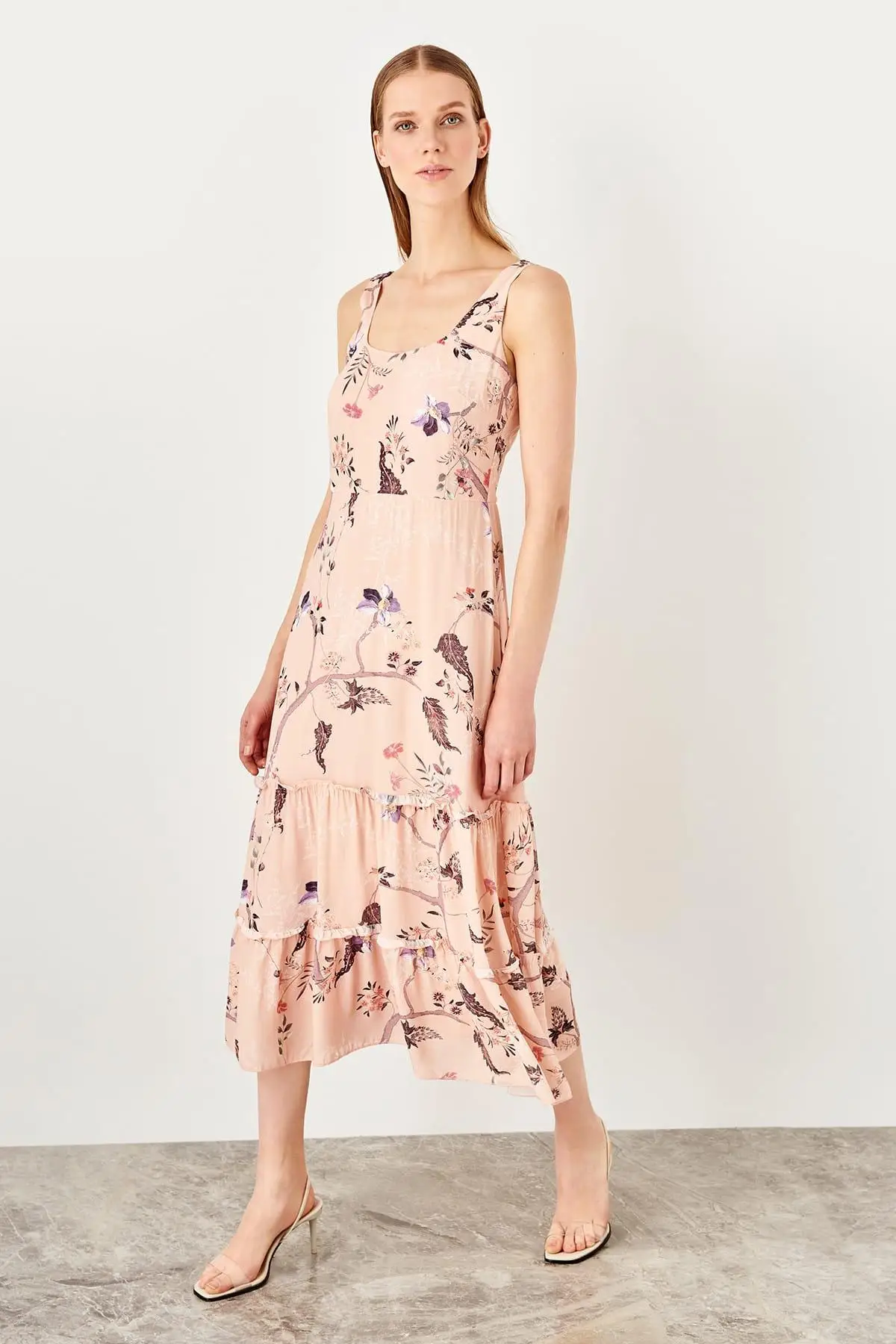 Платье с разноцветным узором Trendyol TWOSS19XM0195|Платья| |