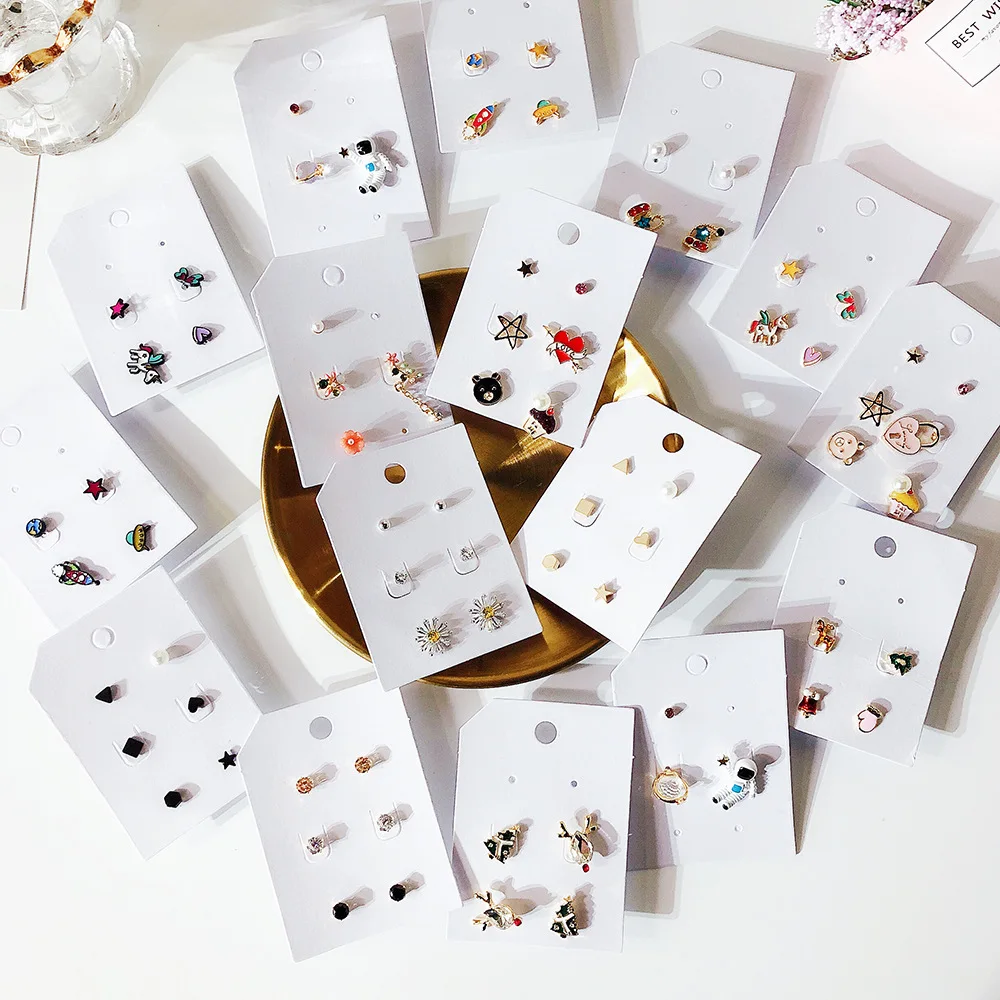 

Chic Young Girls Small Cute Stud Earrings Geometric Shape Student Kawaii Jewelry Mini Stud Earrings For Women Pearl Ear Studs