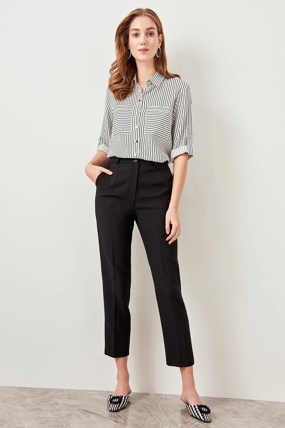 

Trendyol Basic black Formal Trousers / Office Lady pants TWOSS19ST0038