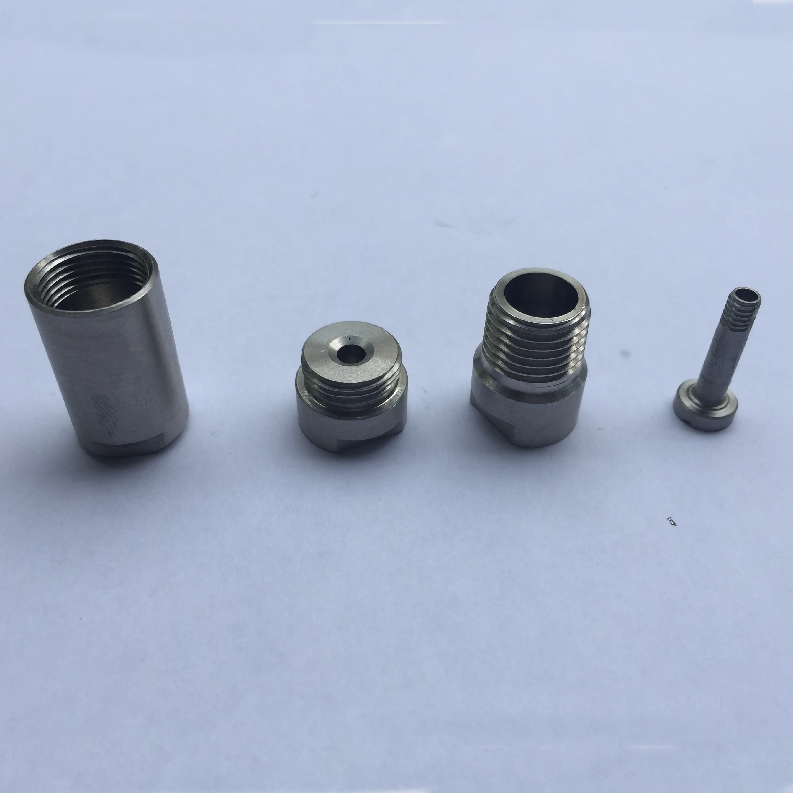 1/4 &quotSS304 вращающаяся Очищающая насадка бака Резьбовая Вращающаяся распылители