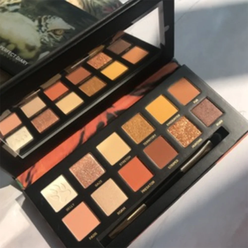 

Fashion Eyeshadow 12 Color Shimmer Glitter Eye Shadow Cosmetic Matte Eyes Makeup Pigmented Powder Eye Shadow Palette