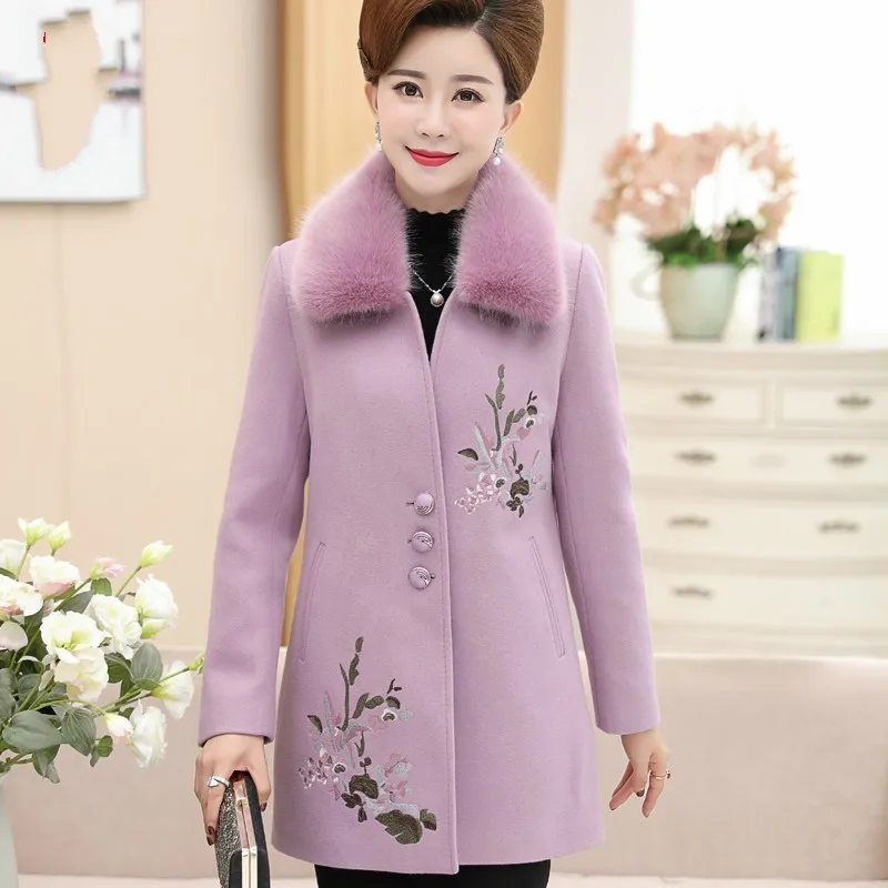 

2019 Fashion Wool Coat Female Autumn Winter Women Fur Collar Floral Embroidery Coats Plus Size Women's Clothing Casaco Feminino