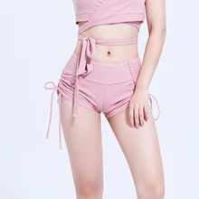 Для женщин пикантные розовые шорты для йоги дизайн боковой ремень шорты для тренировок фитнес-спорт для спортзала атлетики носить брюки шорты для женщин
