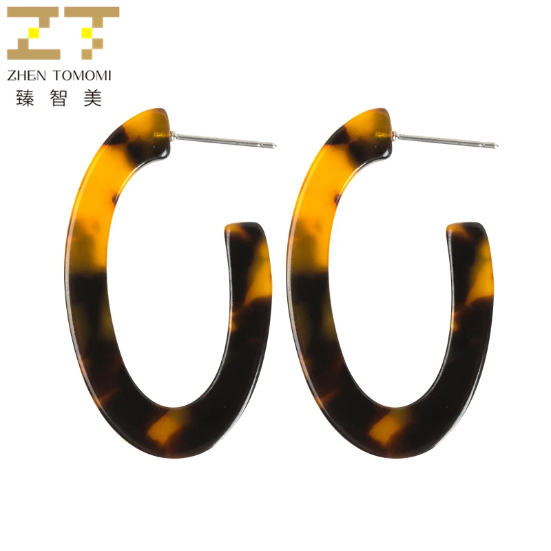 

2019 New Arrivals Hot Women's Fashion Simple Earrings Geometric Oval U Type Leopard Print Resin Stud Earrings For Women Jewelry