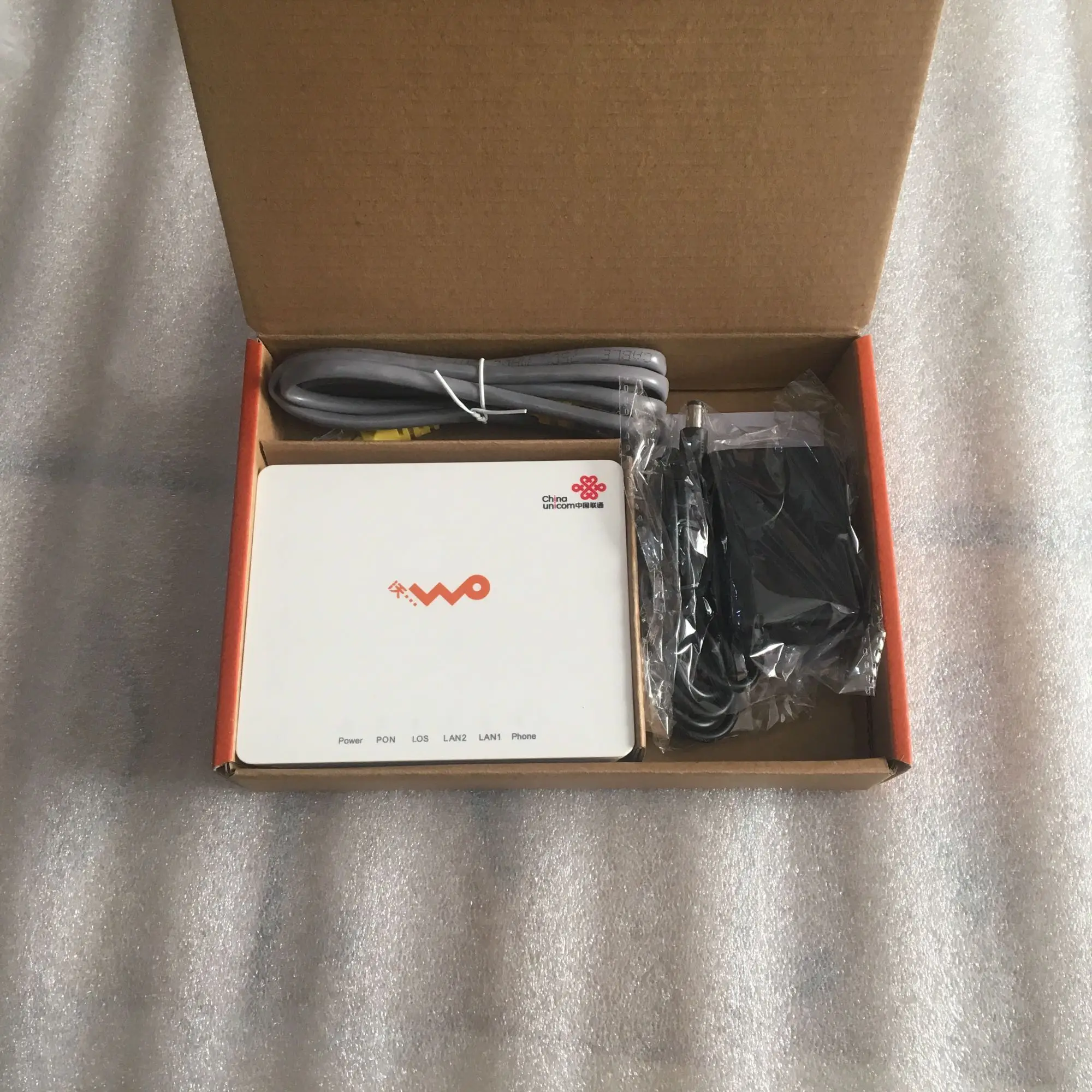 

Huawei HG8321R GPON ONU 1GE+1FE+1Voice Port, H.248 & SIP double protocol FTTH GPON ONT Modem, English Firmware